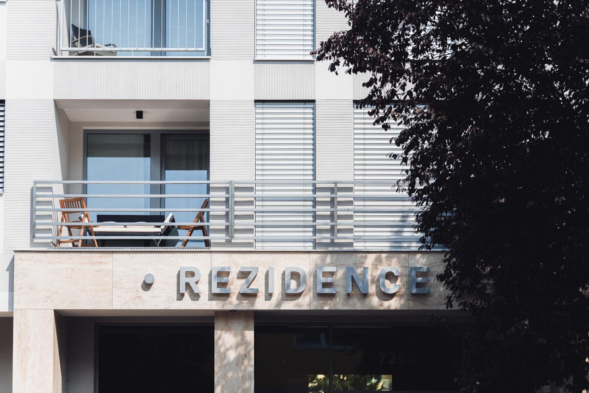 Ferienwohnung Rezidence Sadova Zlín Exterior foto
