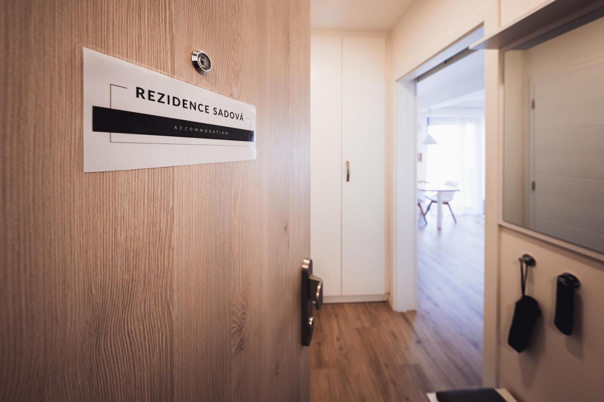 Ferienwohnung Rezidence Sadova Zlín Exterior foto